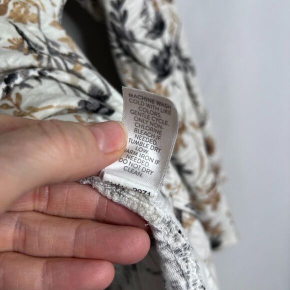 J. Jill White Floral Print 3/4 Sleeve Rough Edge Pullover Blouse Size Small - Picture 8 of 10